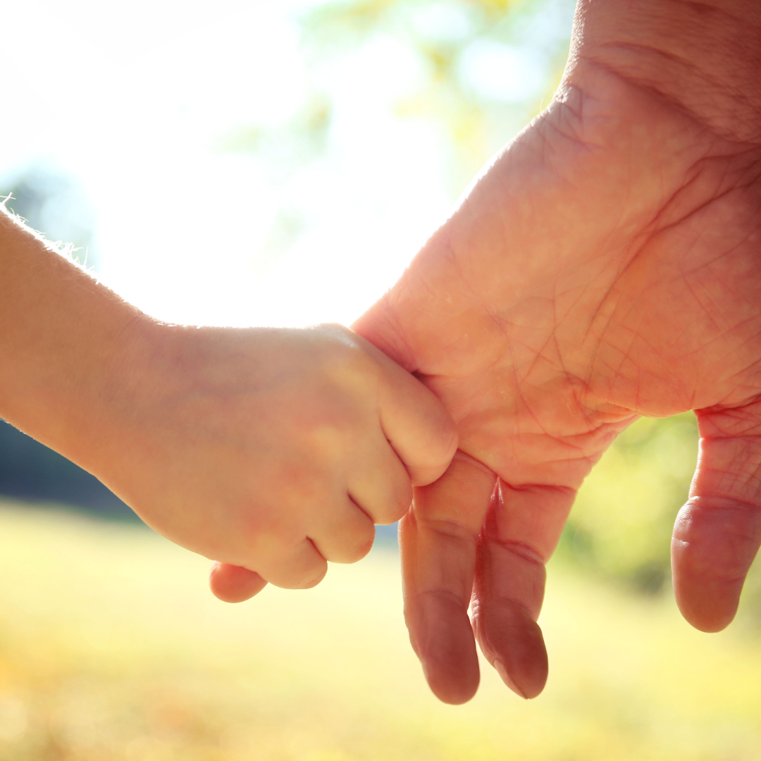 Accompagnement parental personnalisé par une doula et coach parentale pour soutenir les familles dans leur quotidien.